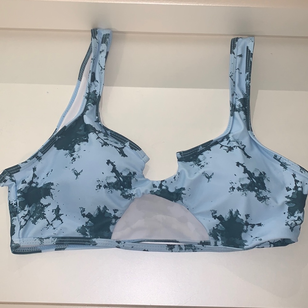 Bikini top